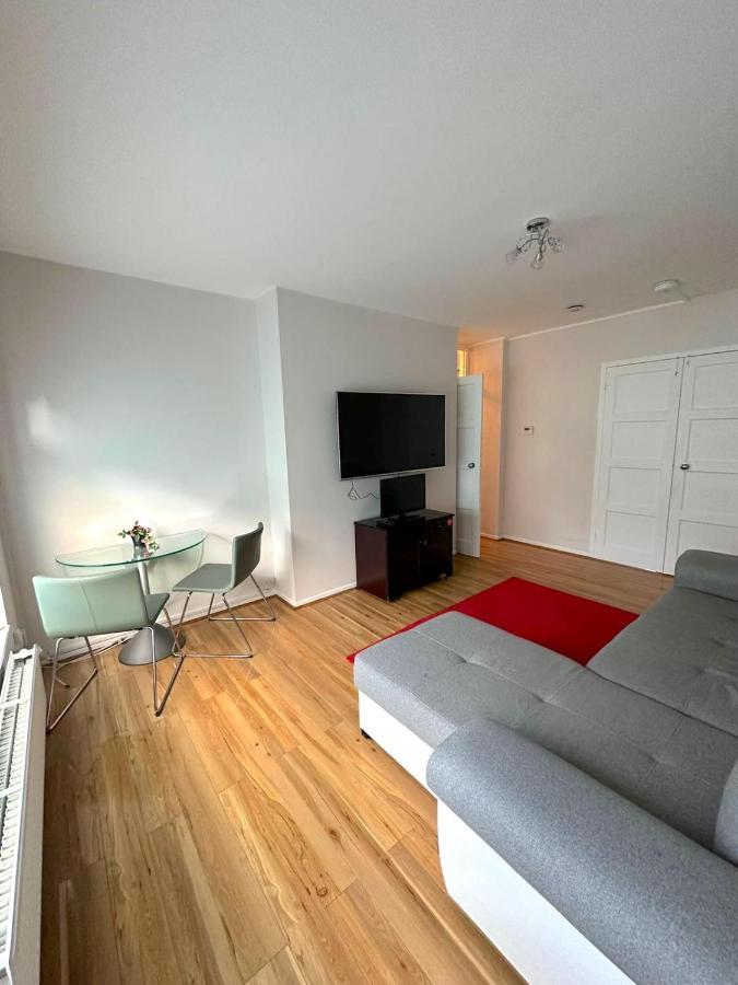 303 Alexandra Avenue Ha2 9Dx Daire Pinner Dış mekan fotoğraf